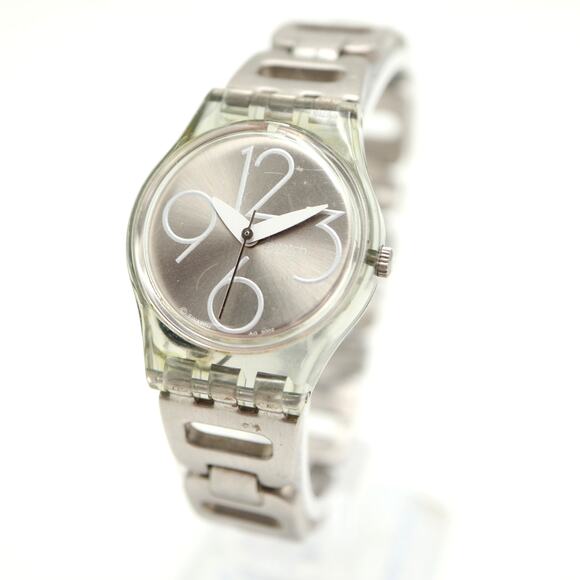 Vintage Swatch 2002 Silver Tone Womens Watch 25mm Steel Bracelet w New Battery - Picture 1 of 14